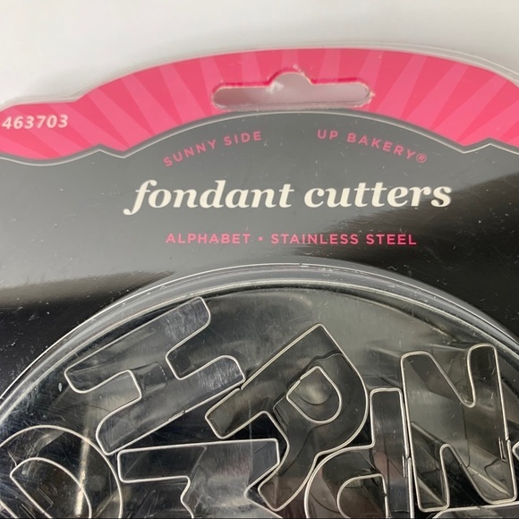 New Stainless Steele Alphabet Fondant Cutters New in Package - Picture 4 of 5